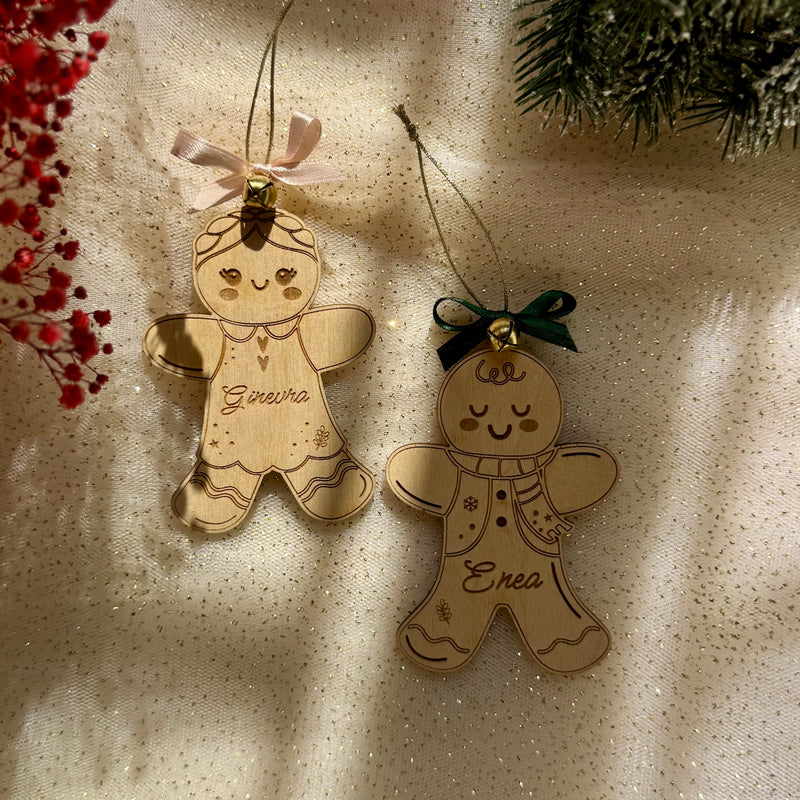 Omini di pan di zenzero – Decorazioni in legno personalizzate