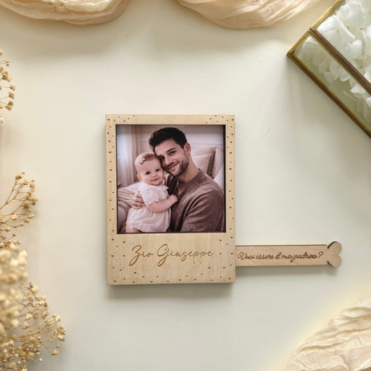 Portafoto Polaroid “Vuoi essere la mia Madrina/Padrino?” con calamita personalizzato "Heart"