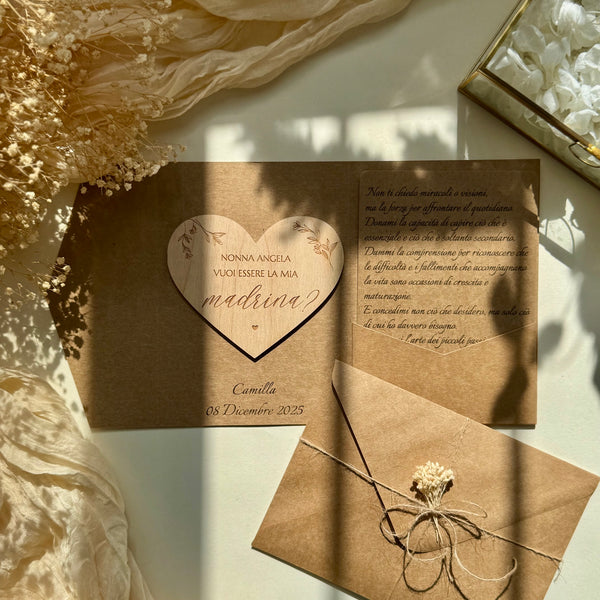 Targhetta Heart “Vuoi essere la mia Madrina/Padrino?” in legno personalizzabile per Battesimo