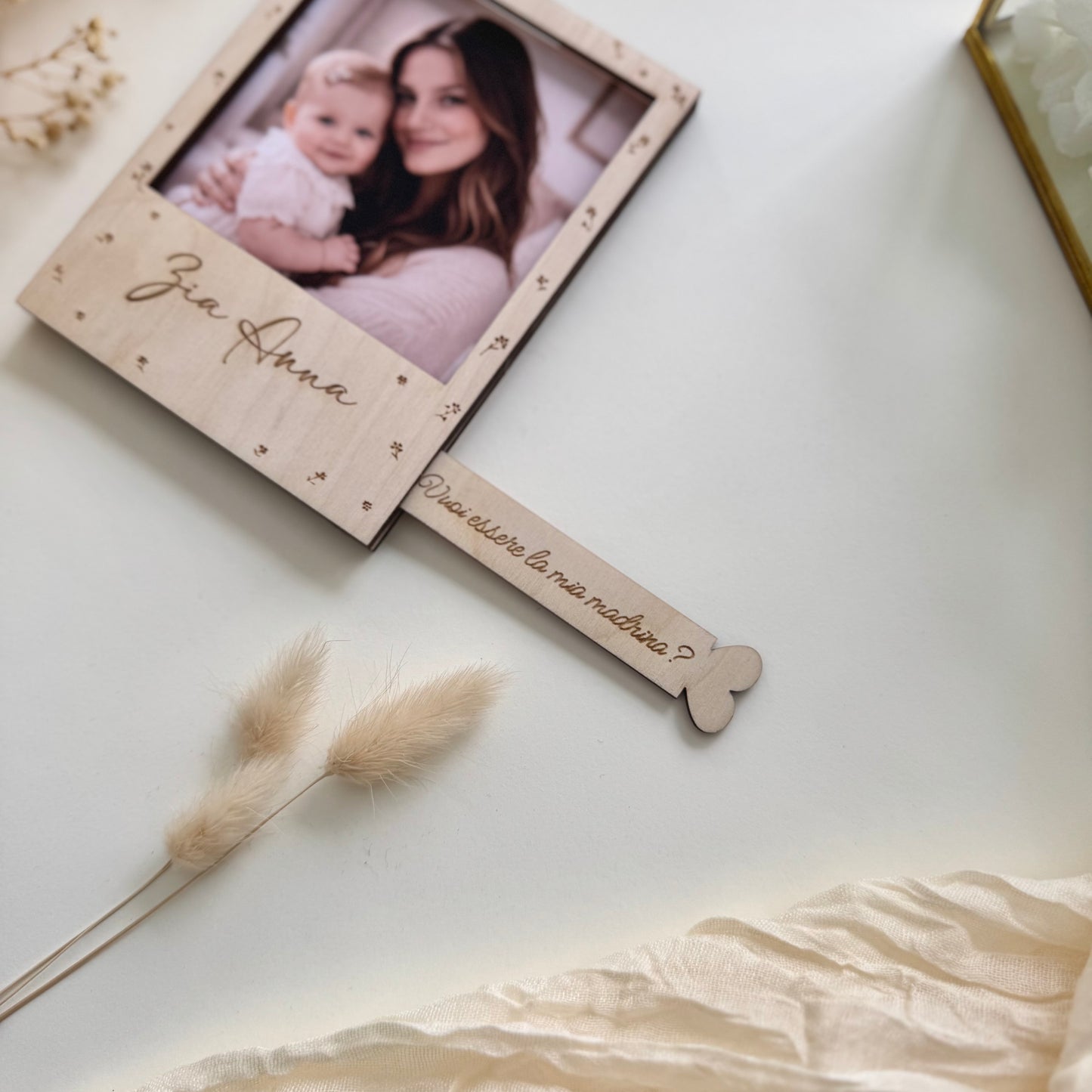 Portafoto Polaroid “Vuoi essere la mia Madrina/Padrino?” con calamita personalizzato "Flower"