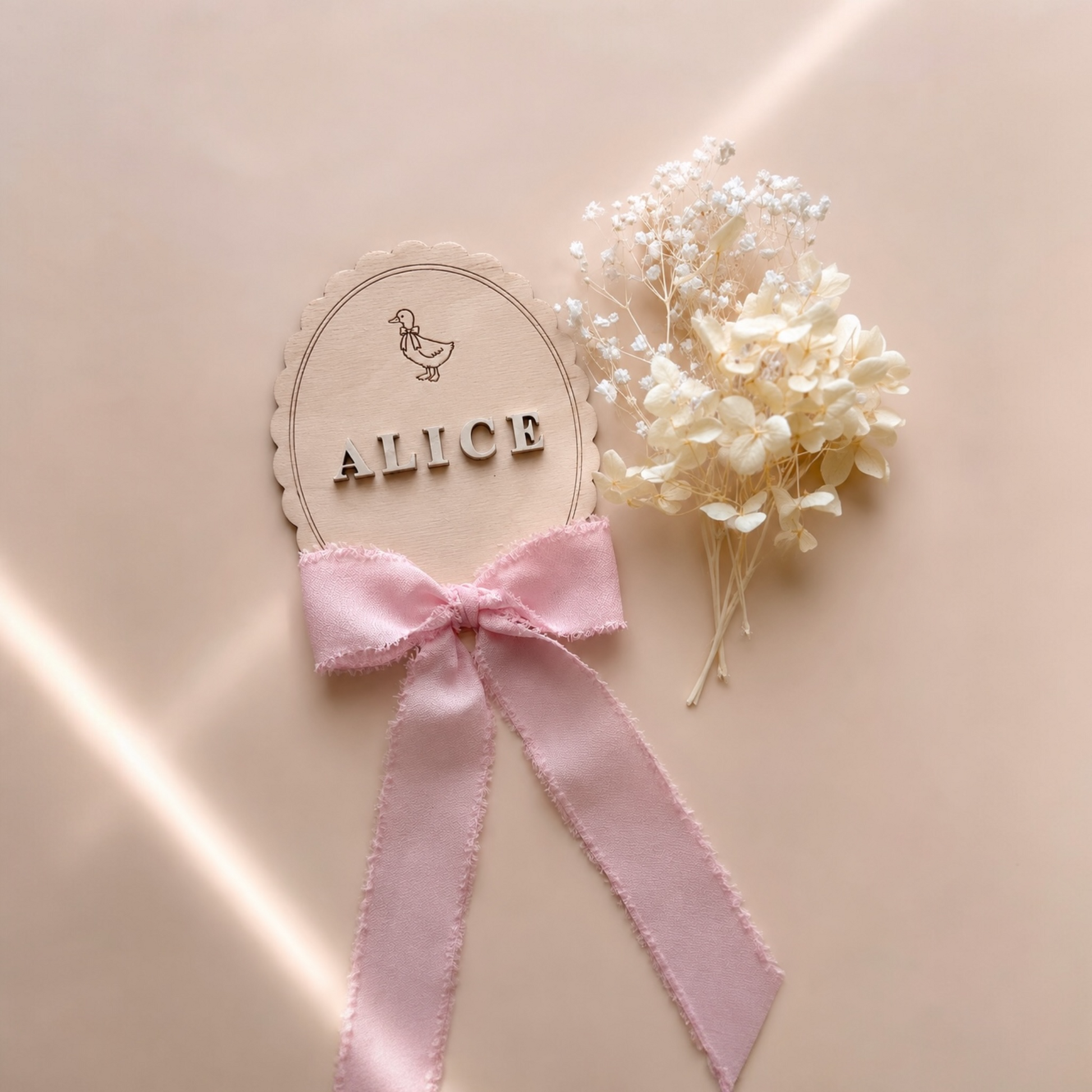 Targhetta nascita personalizzata disponibile con fiocco rosa avorio salvia glicine e azzurro